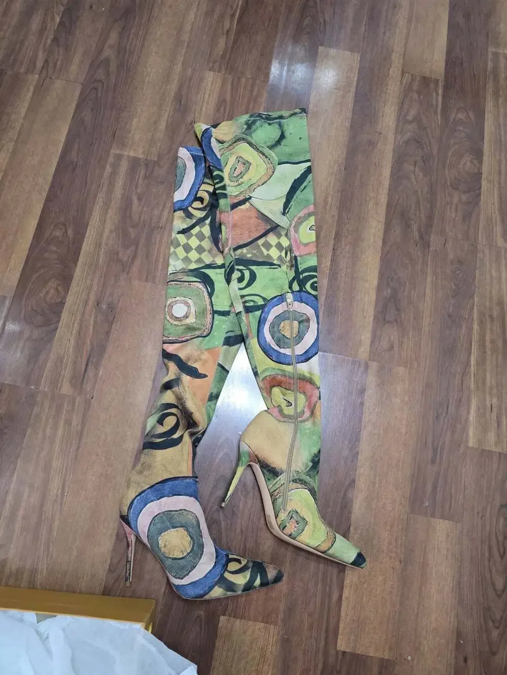 Vivianly these sexy